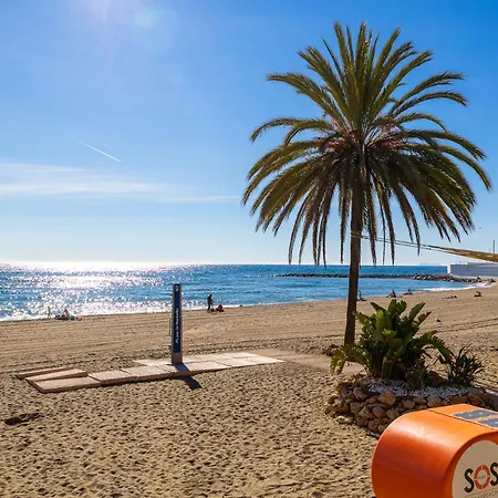 And Sea View * Μαρμπέλλα